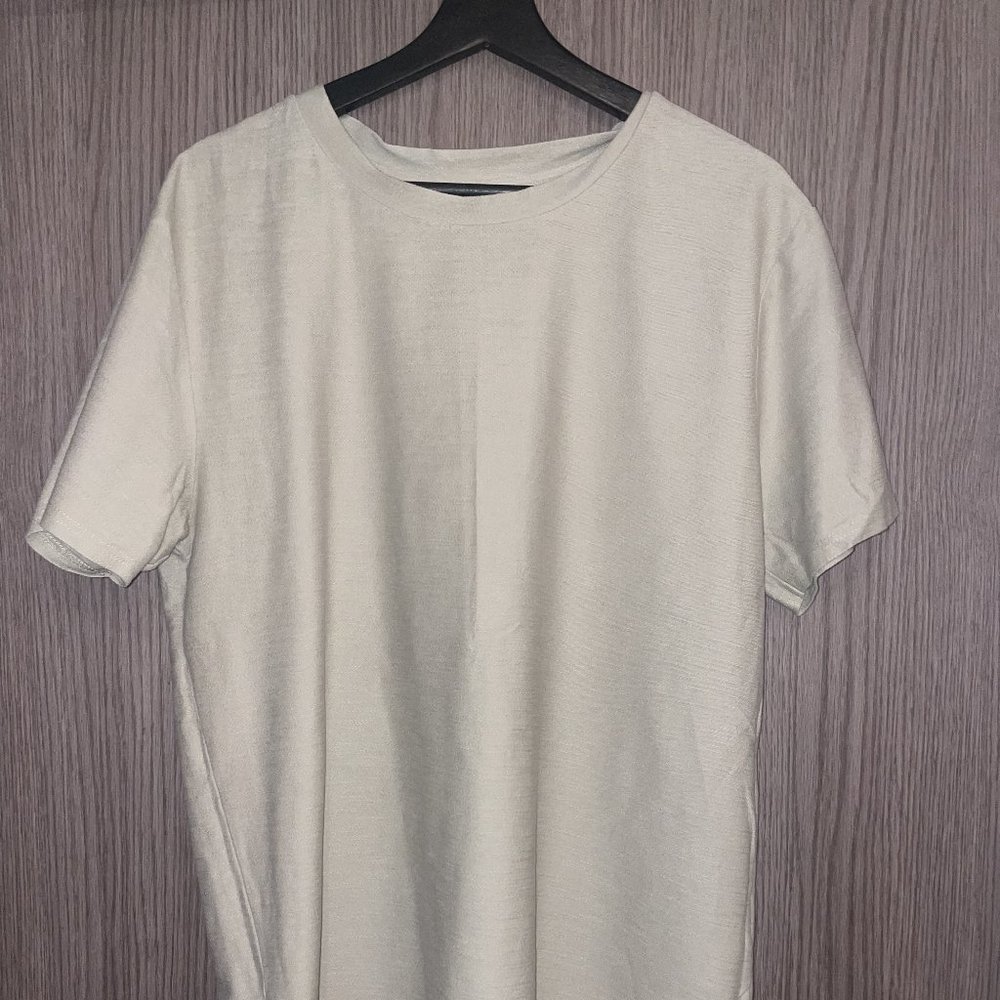 Vitaly - 2 T-Shirts (Cream Colour) - Fishtail & Scoop